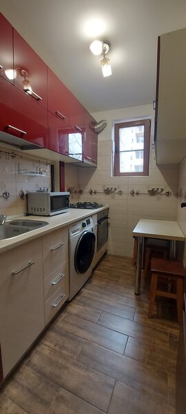 Gara de Nord, sector 1, langa Ministerul Transporturilor